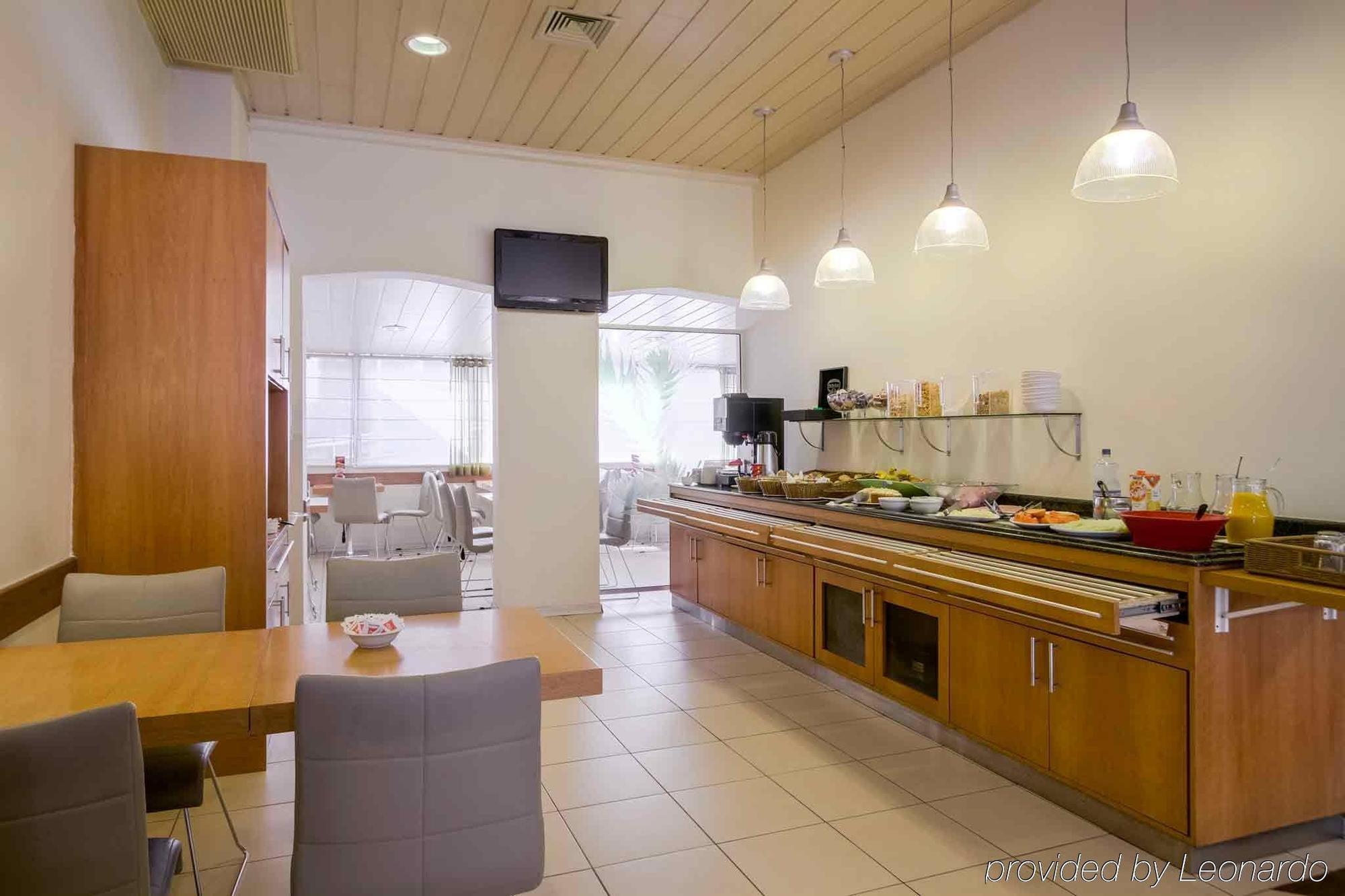 Ibis Styles Centro Civico Curitiba