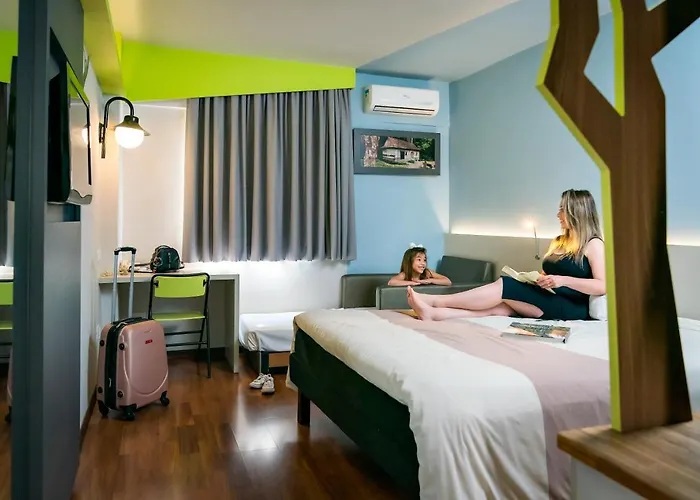 Ibis Styles Curitiba Centro Civico