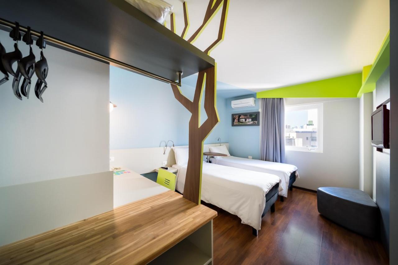 Ibis Styles Centro Civico 3* Curitiba